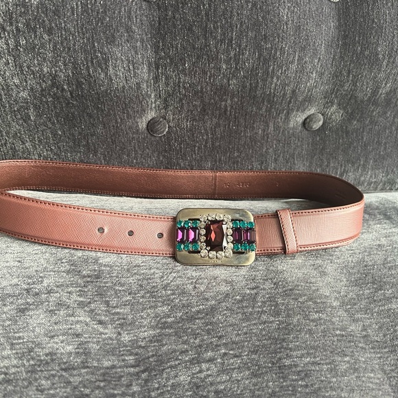 Auth. PRADA metallic dust pink leather belt with stone buckle, new without tags - Picture 12 of 13